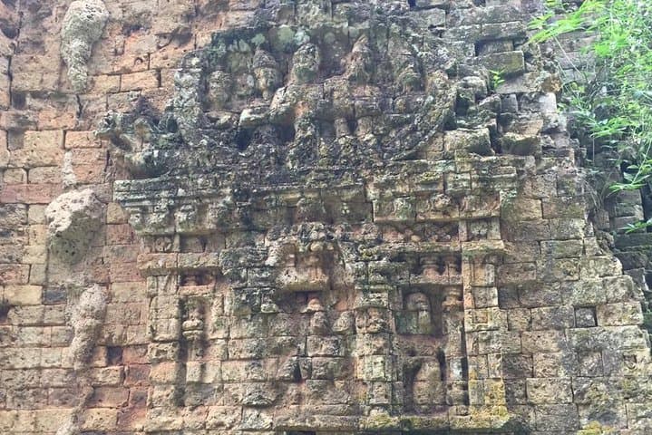 Private One-Day Tour to Sambor Prei Kuk: Pre-Angkorian Temples & Kompong Khleang Village photo 5
