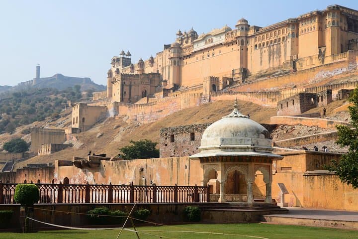 Golden Triangle Overnight: Delhi to Agra and Jaipur Two-Day Tour photo 2