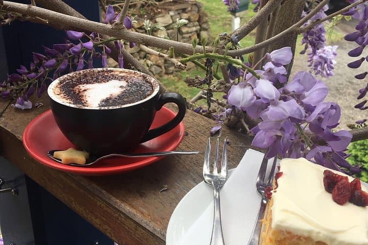 Private personalised wine tour in NSW Southern Highlands — boutique cellar doors & local food photo 4