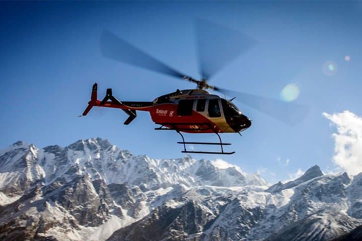 Helicopter Tour to Everest Base Camp with Breakfast at Everest View Hotel photo 4