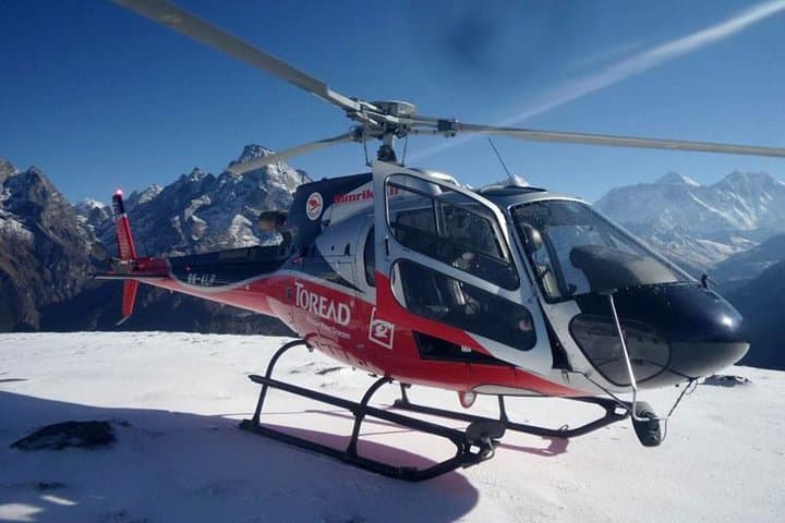 Helicopter Tour to Everest Base Camp with Breakfast at Everest View Hotel photo 6