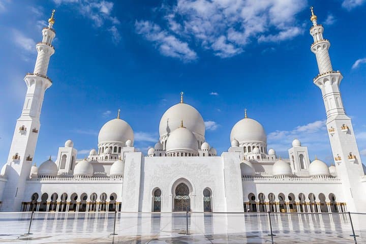 Abu Dhabi Day Trip from Dubai: Sheikh Zayed Grand Mosque & Louvre Abu Dhabi
