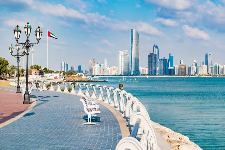 Abu Dhabi Day Trip from Dubai: Sheikh Zayed Grand Mosque & Louvre Abu Dhabi photo 3