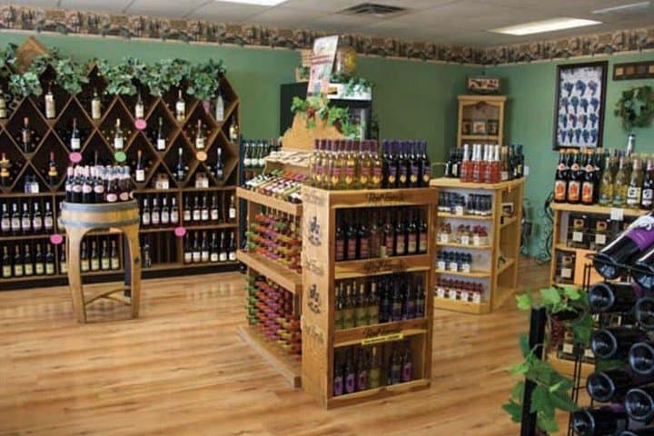 Ozark Craft Beverage: Branson Wine & Shine Tour to Local Wineries and Distilleries photo 6