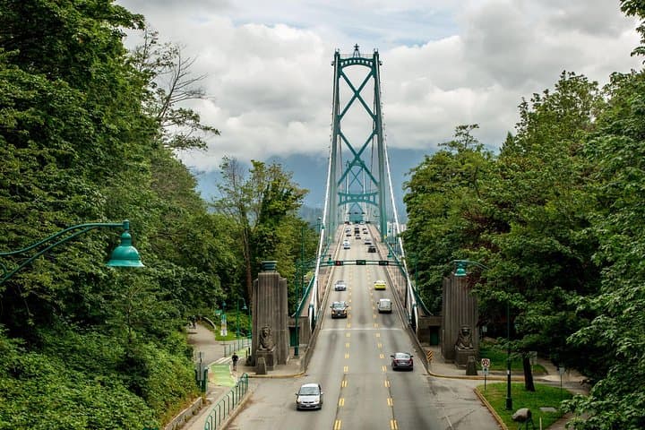 Lighthouse Park & Horseshoe Bay Coastal Hike and Café Tour photo 3