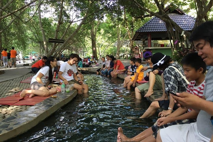 San Kamphaeng Hot Springs & Handicraft Villages: Chiang Mai Half-Day Cultural Tour photo 2