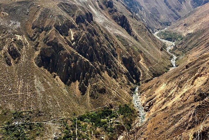 Colca Canyon 2-Day Trek: Condors, Oasis & Hot Springs photo 4