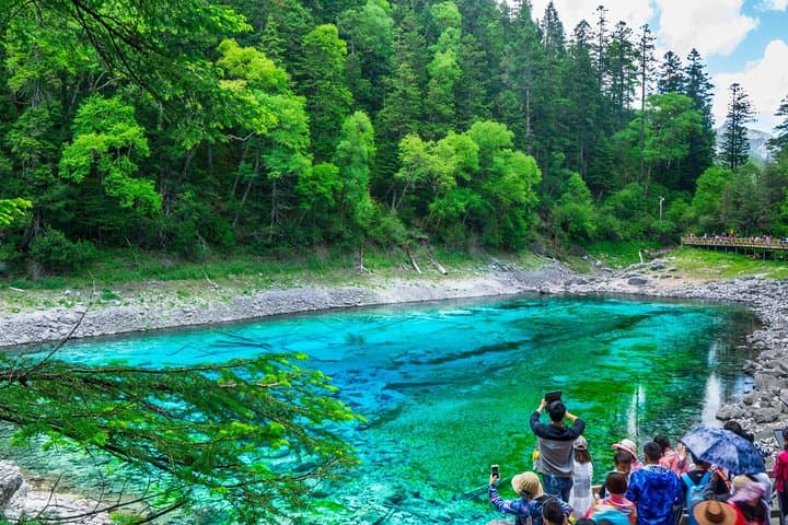 3-Day Jiuzhaigou & Huanglong Join-In Tour — Budget-Friendly Scenic Highlights of Sichuan photo 6