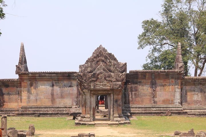 Preah Vihear Temple Private Day Tour from Siem Reap — UNESCO Cliff-Top Ruins photo 3