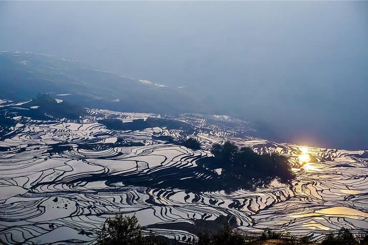 3-Day Jianshui & Yuanyang Hani Rice Terraces Photography Tour photo 2