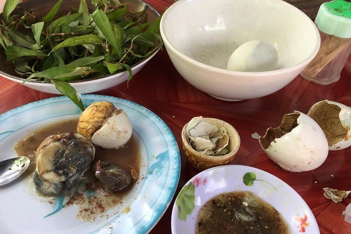 Private Siem Reap City Tour: War Museum, Artisans d'Angkor & Old Market photo 3