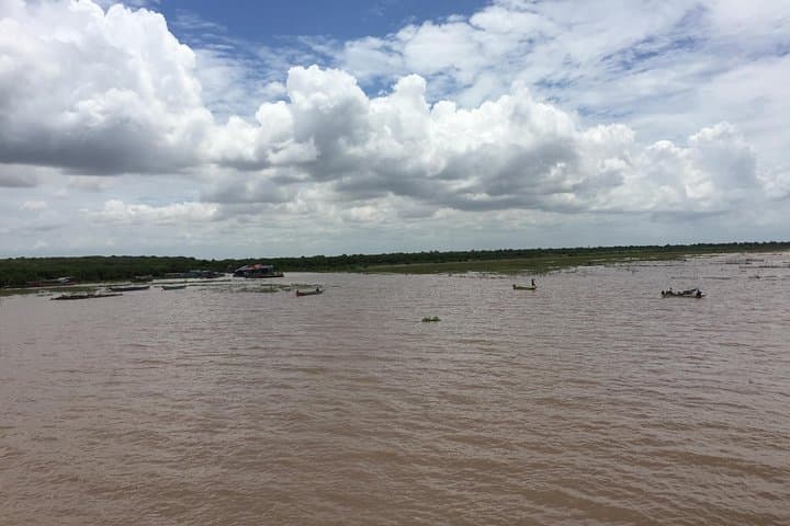 Private Two-Day Siem Reap Tour: Angkor Temples & Tonle Sap Boat Experience photo 4