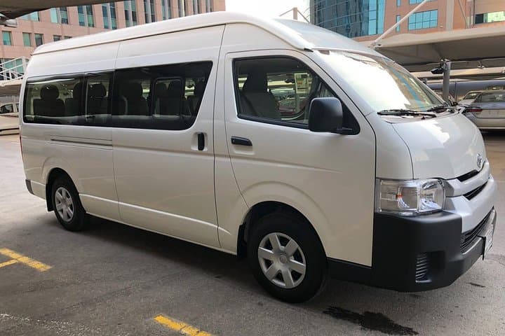 Dubai Shared Shuttle: Hotel Transfers to IMG Worlds of Adventures photo 3