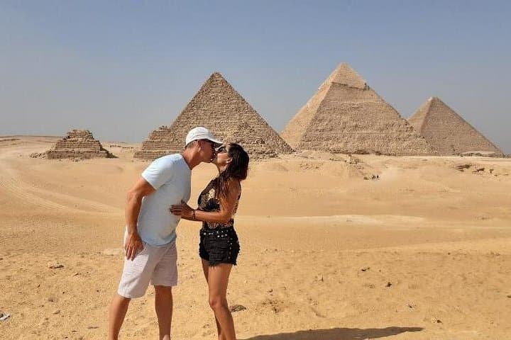 Stopover Tour of Cairo: Pyramids, Camel Ride, Egyptian Museum & Khan El-Khalili photo 2