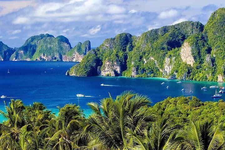 Phi Phi & Khai Islands Speedboat Snorkel Tour from Phuket — Maya Bay, Pileh Lagoon & Monkey Beach photo 3