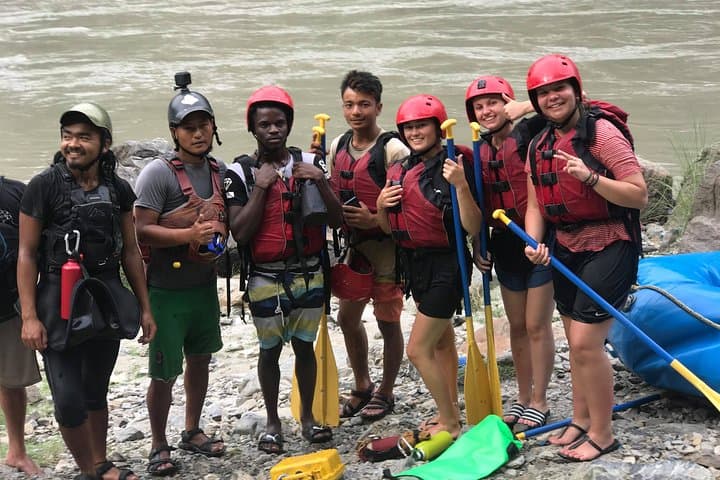 Trishuli River Rafting Day Trip from Kathmandu — One-Day Whitewater Adventure photo 5