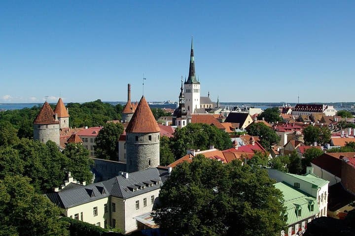 Tallinn Day Trip from Helsinki: Private VIP Ferry & Guided Old Town Tour photo 2