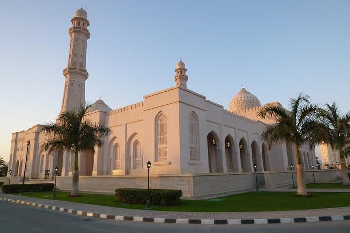 Salalah City Tour: Al Baleed, Frankincense Souks & Sultan Qaboos Mosque photo 4