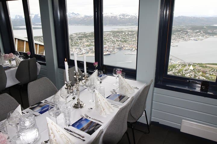 Northern Lights Cable Car in Tromsø — Fjellheisen Night Tour photo 3