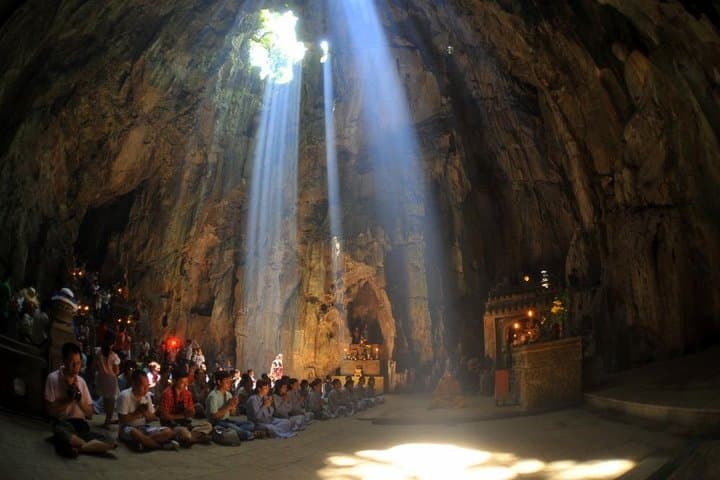 Marble Mountains to Hoi An: Evening Tour & Dinner from Da Nang photo 4