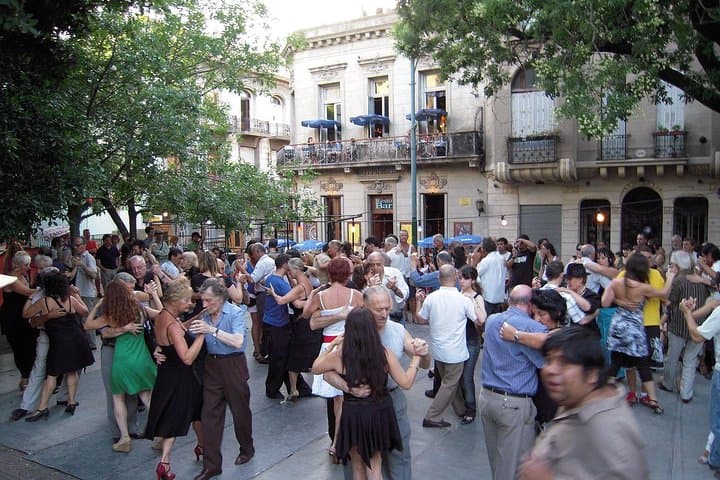 One Day in Buenos Aires: Private Walking Tour of Monuments, Neighborhoods & Stories