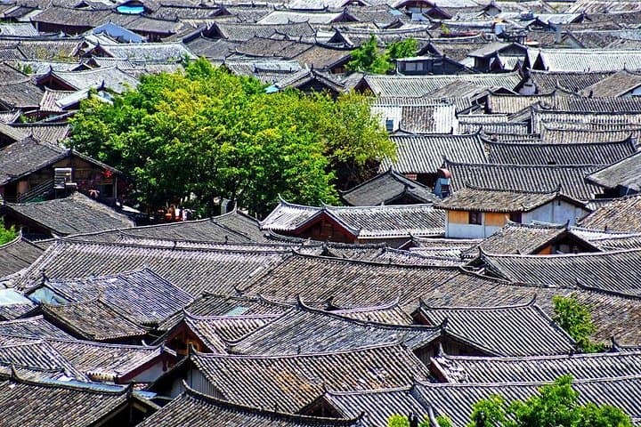 Lijiang to Shangri-La: 3-Day Tiger Leaping Gorge & Napahai Adventure photo 1