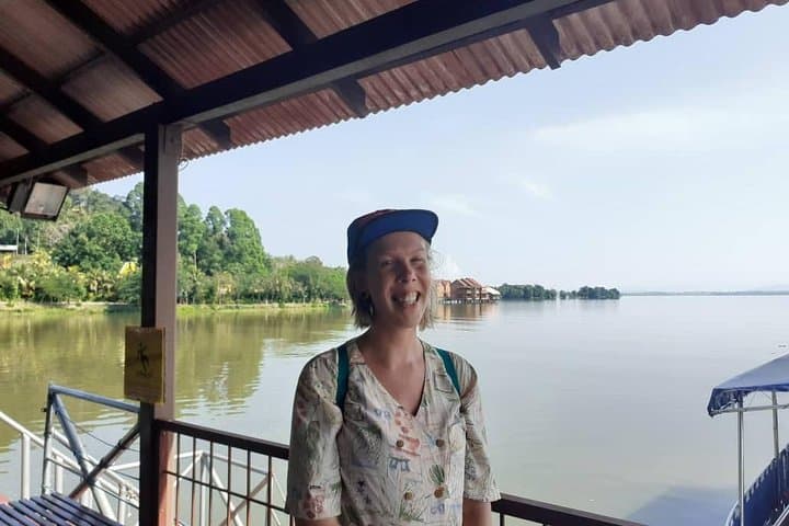 Orangutan Island & Perak Tong Cave: Day Trip From Kuala Lumpur photo 4