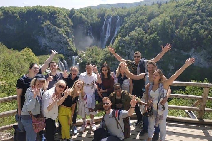 Full-Day Plitvice Lakes Guided Tour from Split — Boat Cruises, Waterfalls & Boardwalk Hikes photo 5