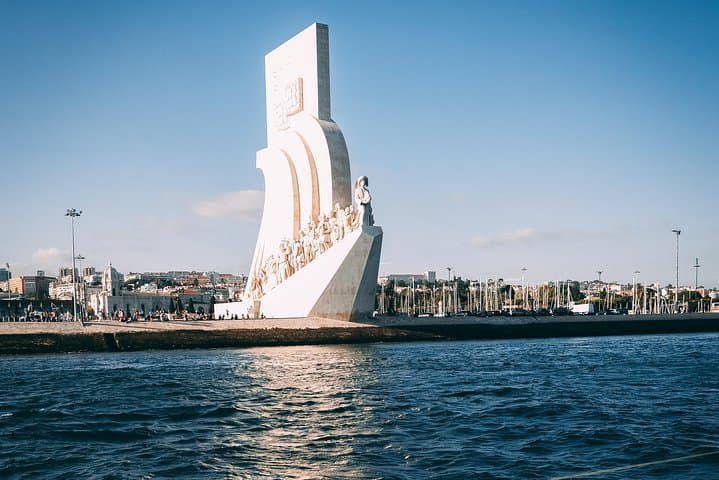 Sail Lisbon: 2-Hour Private Tagus River Tour with Local Crew photo 4