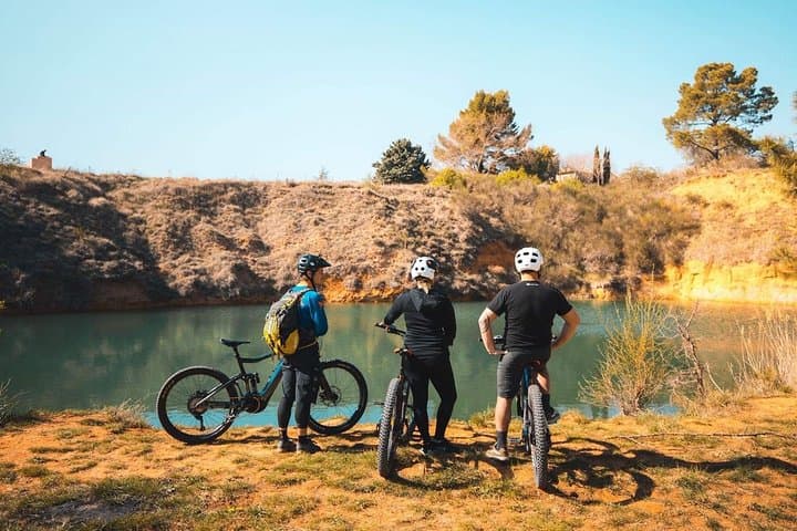 Luberon Electric Mountain Bike Half-Day: Guided Ocher Trail E‑MTB Adventure photo 4