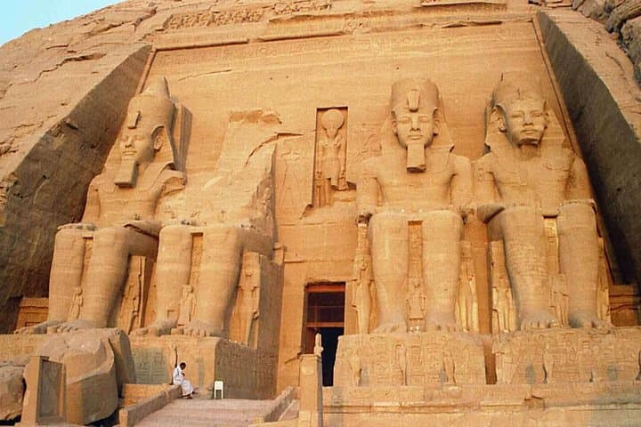 Abu Simbel Day Trip From Cairo: Flight, Temples & Practical Guide photo 4