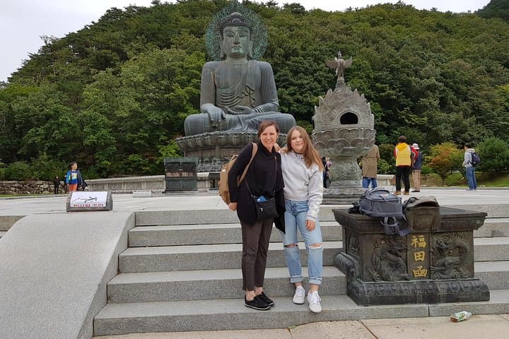 One-Day Hike at Seoraksan National Park from Seoul — Biseondae, Sinheungsa & Cable Car Options photo 2