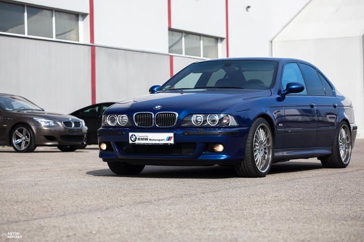Riga in the Fast Lane: BMW M5 Guided City Sightseeing Tour photo 2