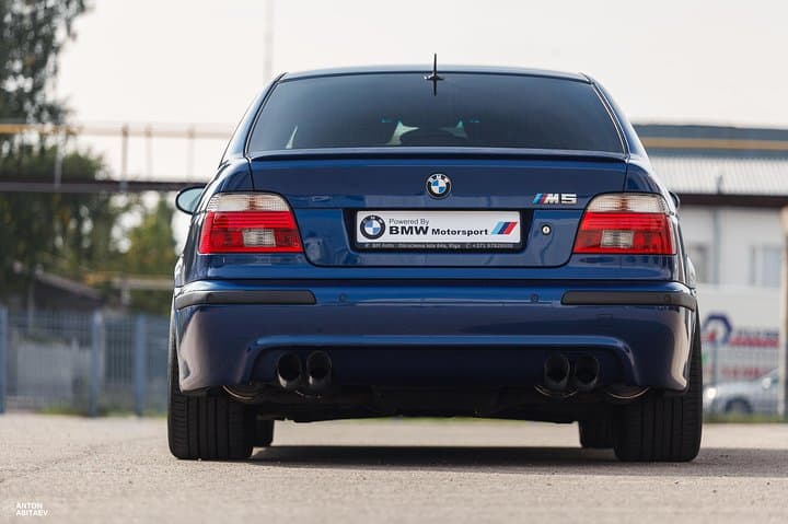 Riga in the Fast Lane: BMW M5 Guided City Sightseeing Tour photo 3