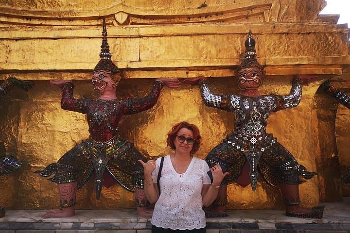 Custom Private Bangkok Day Tour — Temples, Markets & Local Neighborhoods photo 3
