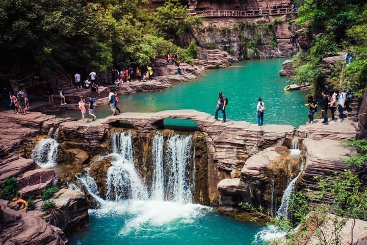 Yuntai Mountain Private Day Tour from Luoyang — Red Stone Gorge & Xiaozhaigou Highlights