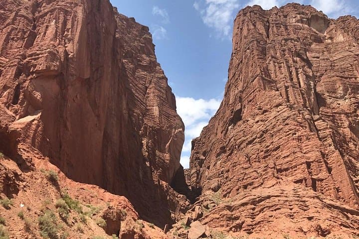 Kuqa & Kizil Grottoes: 2-Day Private Silk Road Tour from Urumqi photo 3