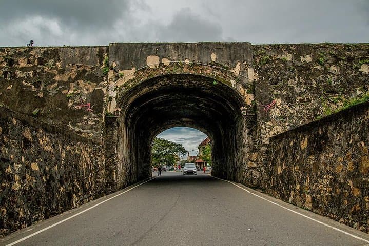 Colombo to Galle Private Transfer: Coastal Drive, Forts, and Quick Comfort photo 4