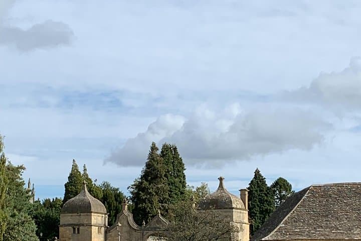 Private Cotswolds Full-Day Black Cab Excursion from London photo 2