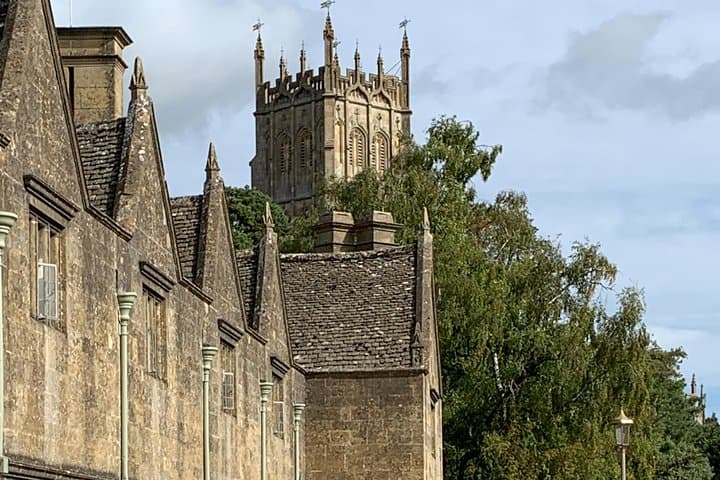 Private Cotswolds Full-Day Black Cab Excursion from London photo 3