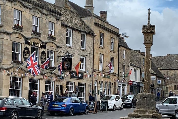 Private Cotswolds Full-Day Black Cab Excursion from London photo 6
