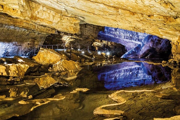 Vjetrenica Cave Day Trip from Dubrovnik — Explore Bosnia’s Wind Cave photo 6