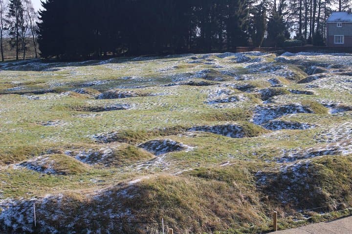 Private Somme Battlefields Day Tour from Arras — Lochnagar, Thiepval & Villers-Bretonneux photo 3