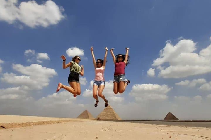 Private Cairo Day Trip from Marsa Alam by Flight — Pyramids, Egyptian Museum & Khan el-Khalili photo 3