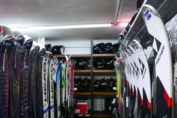 Rent Ski and Snowboard Gear in Borovets — Top Brands & Day Rentals photo 3