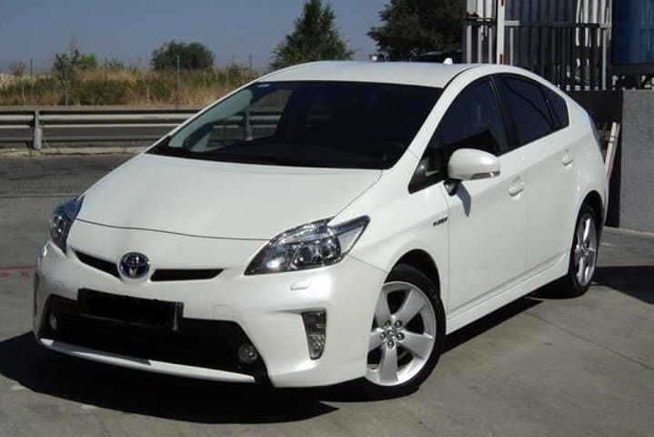 Colombo Half-Day Private Transfer: Comfortable City-to-Coast Drive with Local Insight photo 4