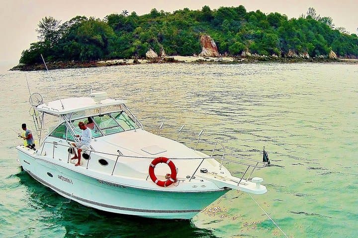 Catch-and-Cook Fishing Trip at Singapore's Southern Islands photo 3