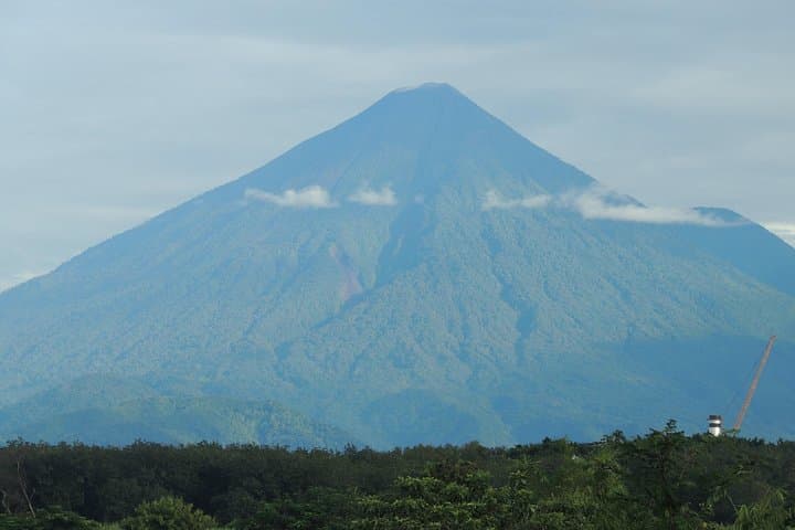 Conquer Acatenango: Overnight Volcano Trek from Guatemala City photo 6