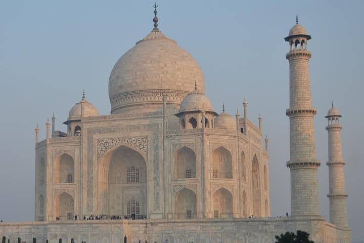 Same-Day Taj Mahal & Agra Fort Private Tour from Delhi: Fast, Private & Informative photo 3