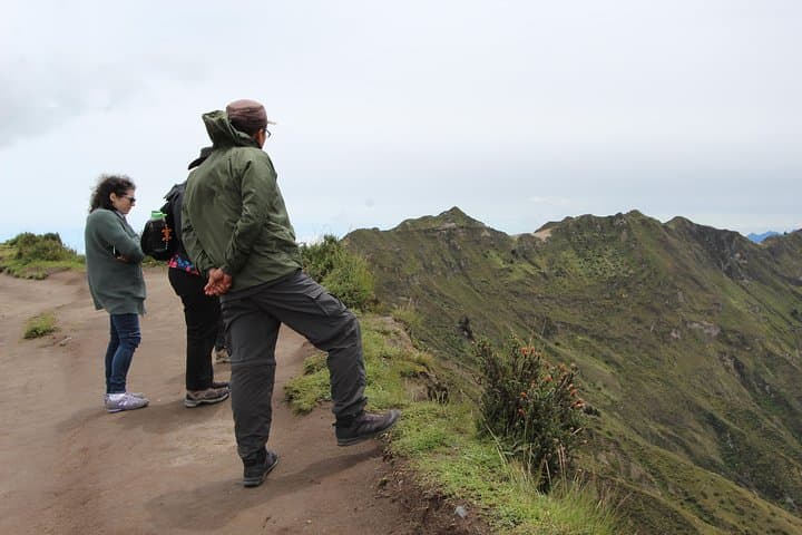 8-Day Ecuador Multisport Adventure — Quito to the Upper Amazon via Cotopaxi & Quilotoa photo 3